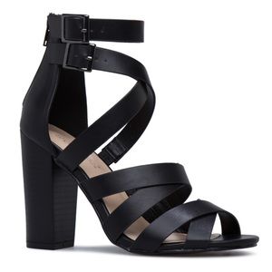 Heeled black strappy sandals